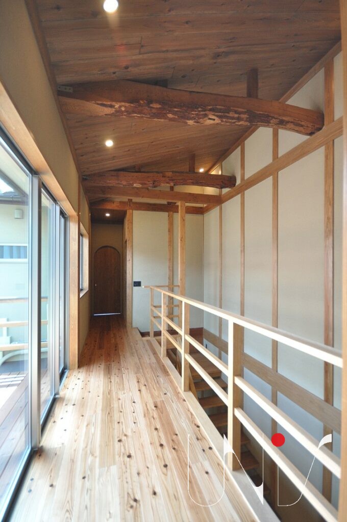 改修住宅の廊下
